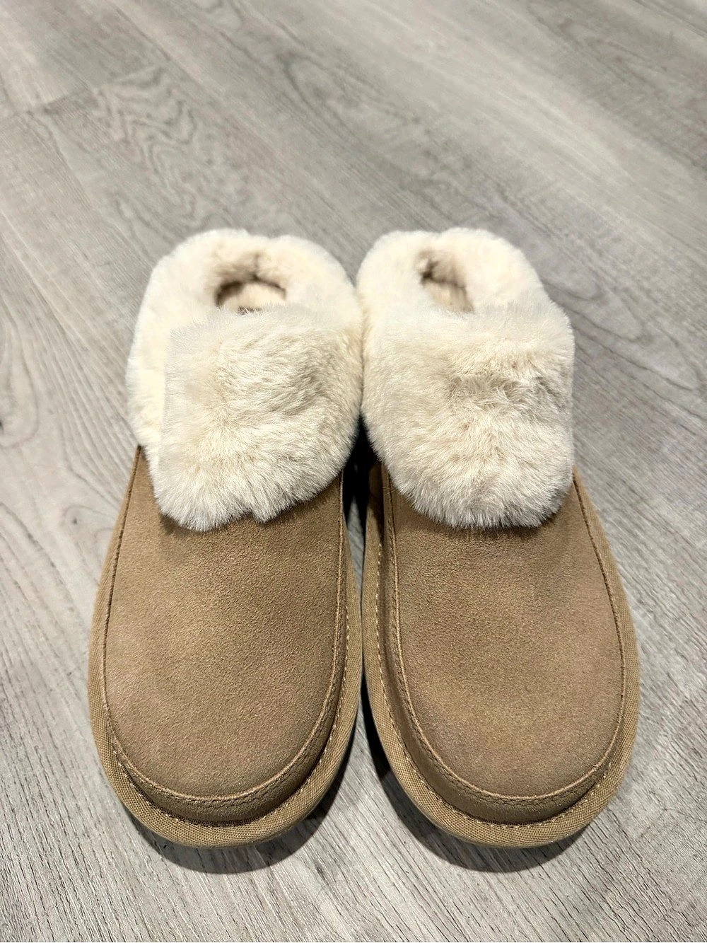 NEW Koolaburra by UGG Faux Fur Lined Slippers Brown & Cream